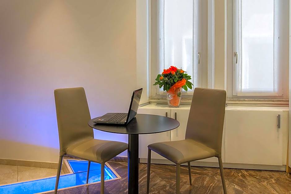 Pantheon Caesar Relais