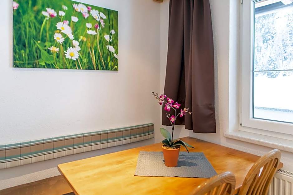 Sonnenhof - Apartments & Zimmer