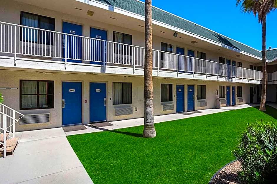 Motel 6-Yuma, AZ - East