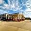 Econo Lodge Inn & Suites Forest