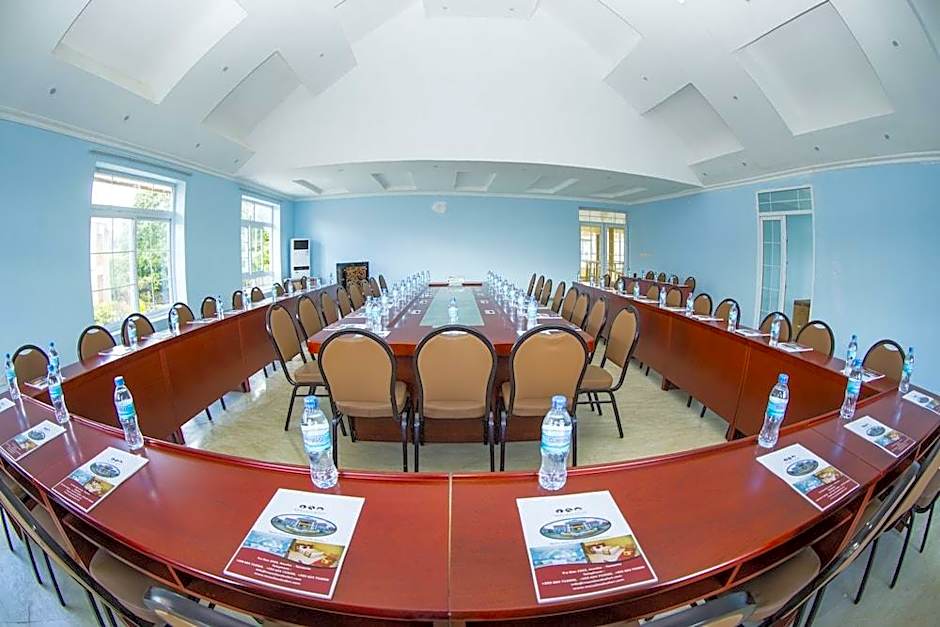 Masailand Safari Lodge