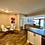 Spacious 2 Bedroom 2 Bathroom In Gated Community