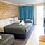 Jacaranda Country Motel