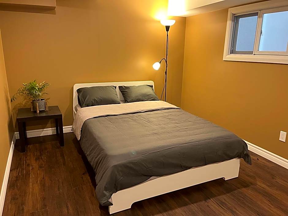 Entire Basement Apartment in Mississauga, Etobicoke