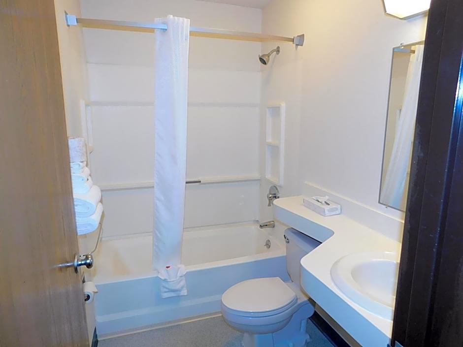 The Covered Bridge Inn