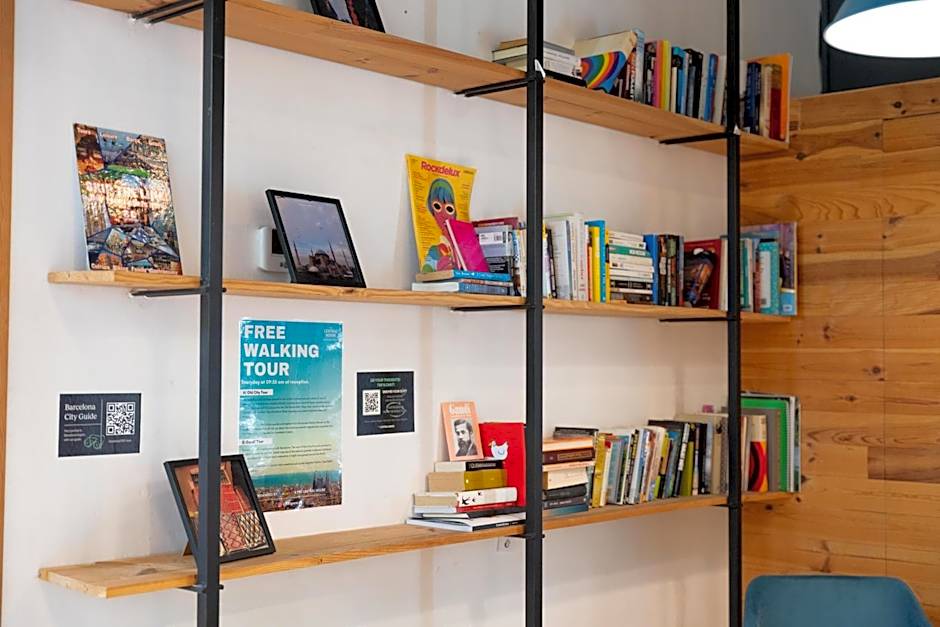 Rodamon Barcelona Hostel