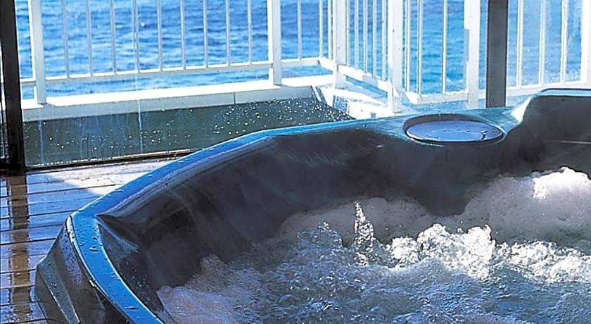 Tabinoyado Ushionoakari Geiboso