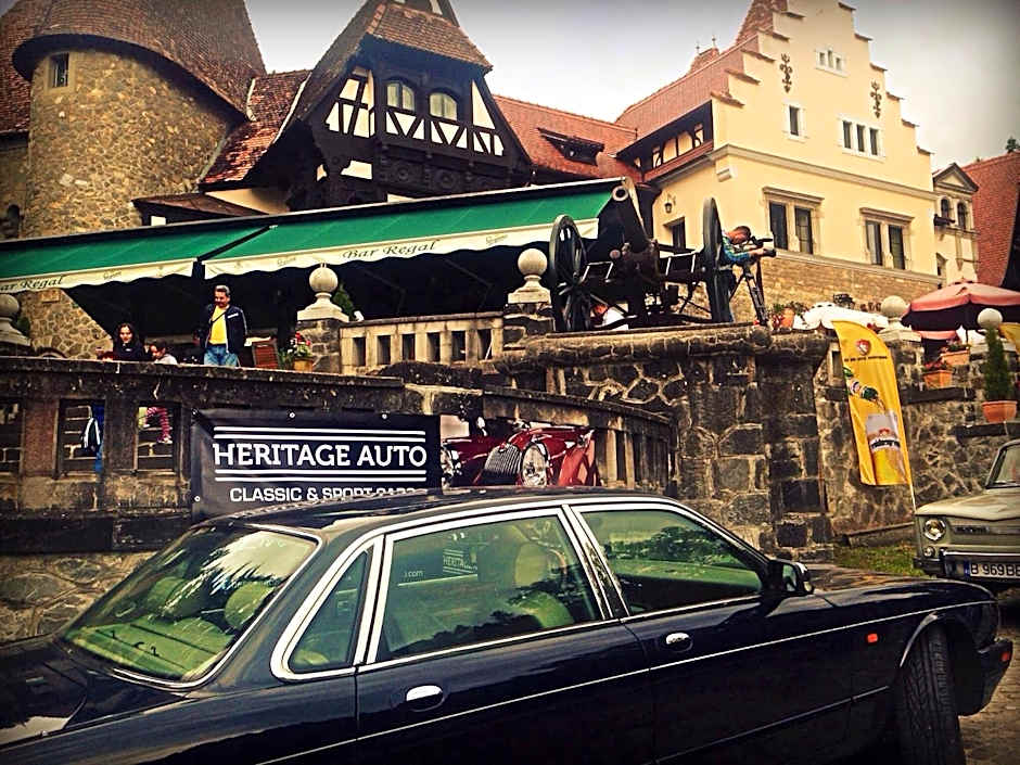 Complex La Tunuri - Vila Economat