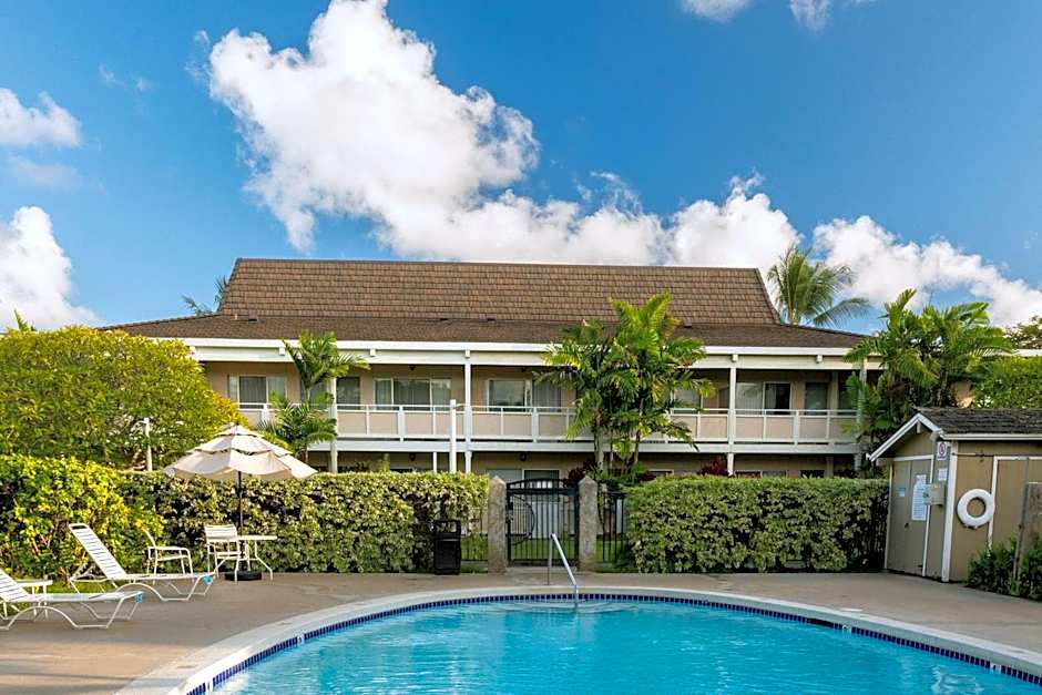Plantation Hale Suites