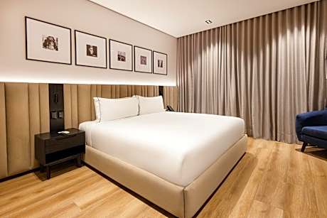 King Room with Balcony