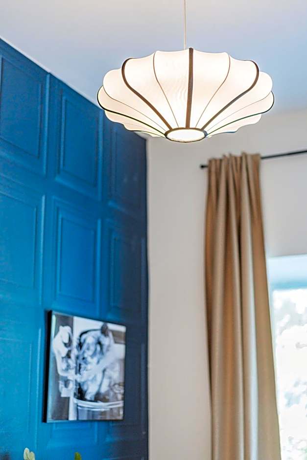 HOME1 - Rivé Boutique Hostel
