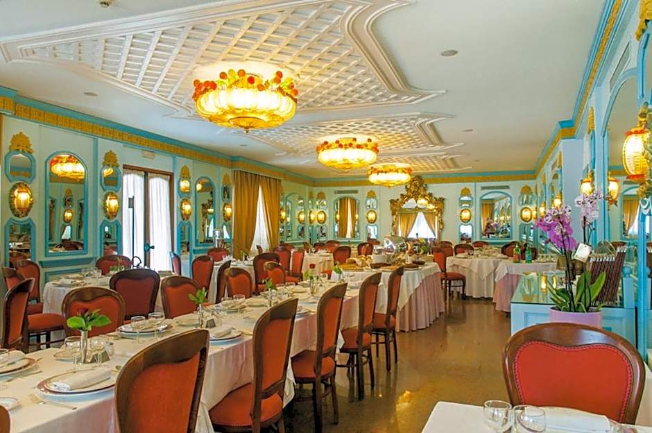 Hotel Eliseo Park's