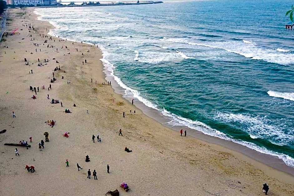 New Drawbridge Condo With Seaview and Pool