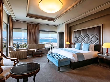 Royal Suite Panoramic Sea View