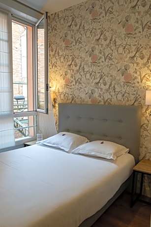 Classic Double or Twin Room