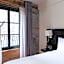Le Petit Hotel Vieux-Montreal - Saint-Paul by Gray Collection