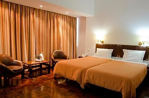 VIP Inn Miramonte Hotel