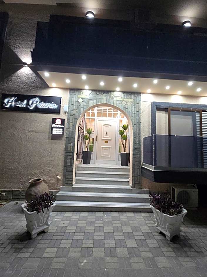 Hotel Petunia