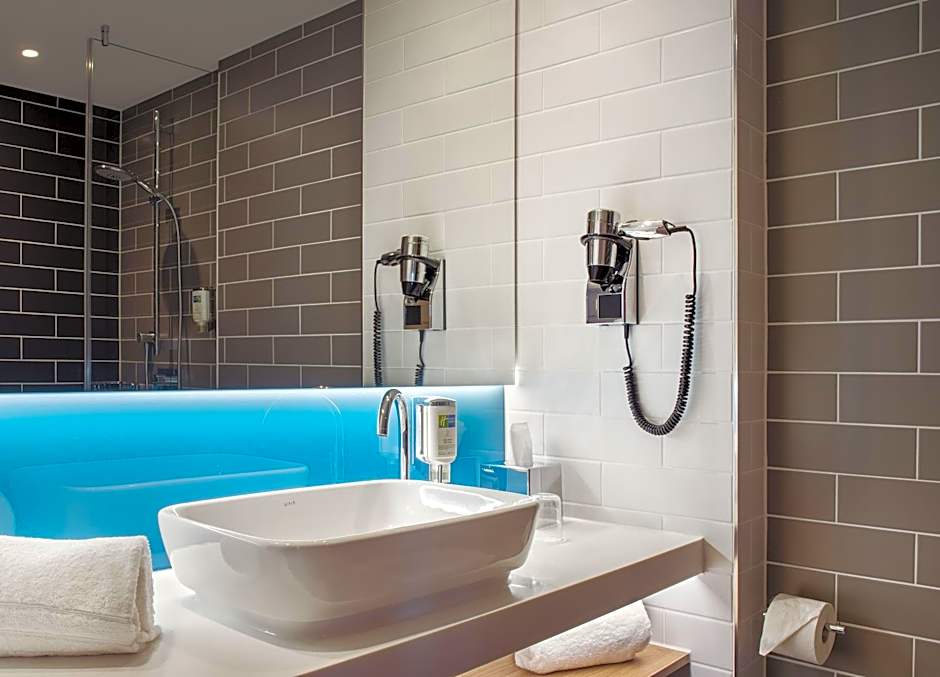 Holiday Inn Express Karlsruhe - City Park By IHG