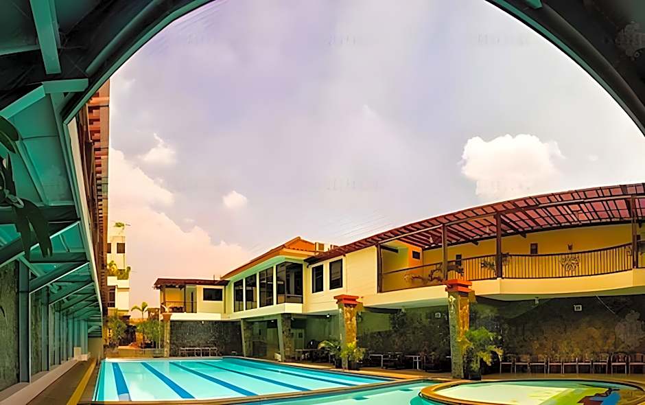 Grand Pasundan Convention Hotel