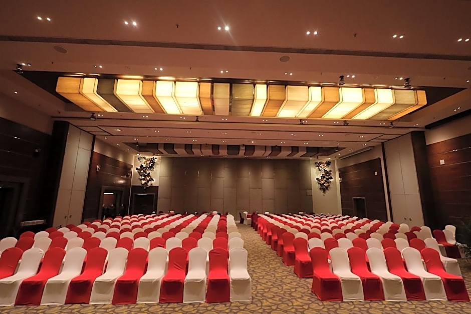 Grand Mercure Vadodara Surya Palace