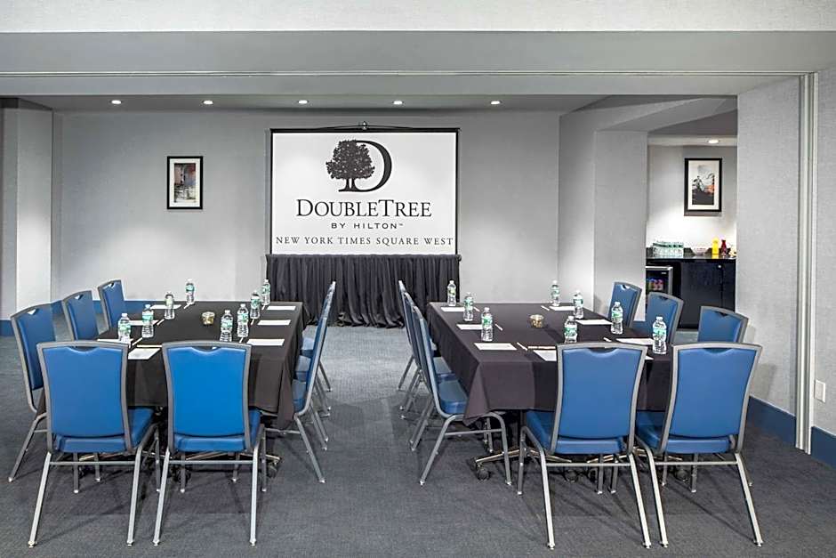 DoubleTree By Hilton New York Times Square West