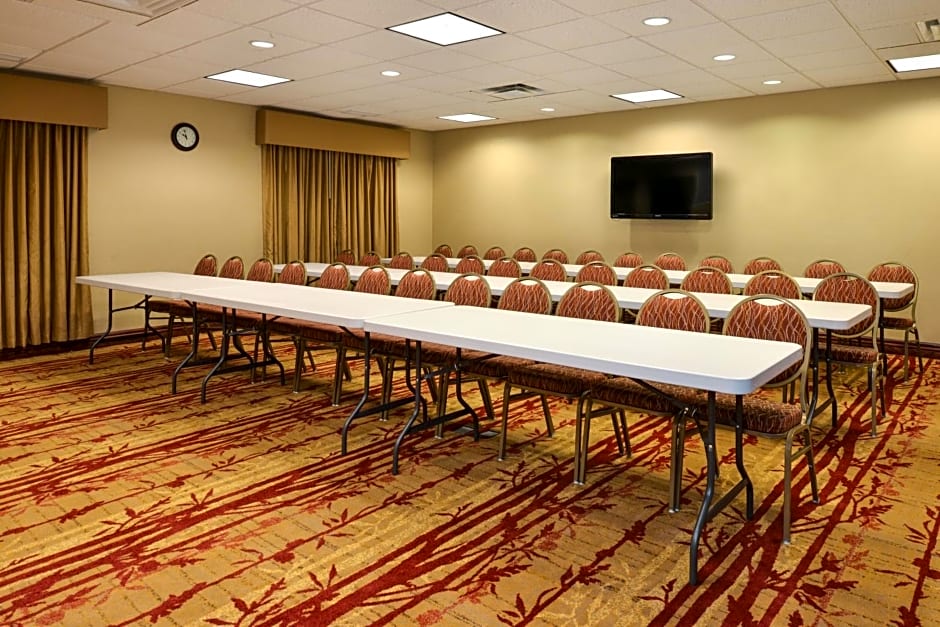 Holiday Inn Express Hotel & Suites Cherry Hills, an IHG Hotel