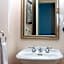 Renaissance by Marriott Newark Airport Hotel