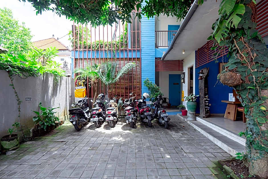RedDoorz near Pantai Sanur Bali