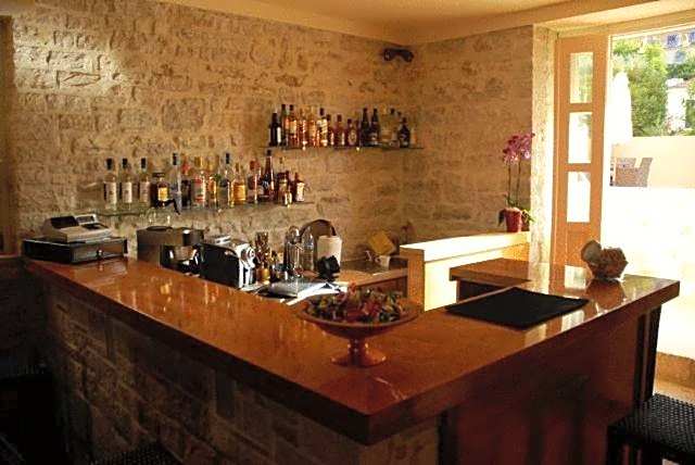 Korina Gallery Hotel