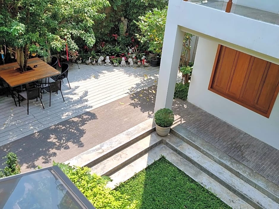Vali Villa Bangkok
