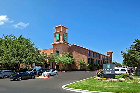 Embassy Suites By Hilton Hotel Lubbock, Tx