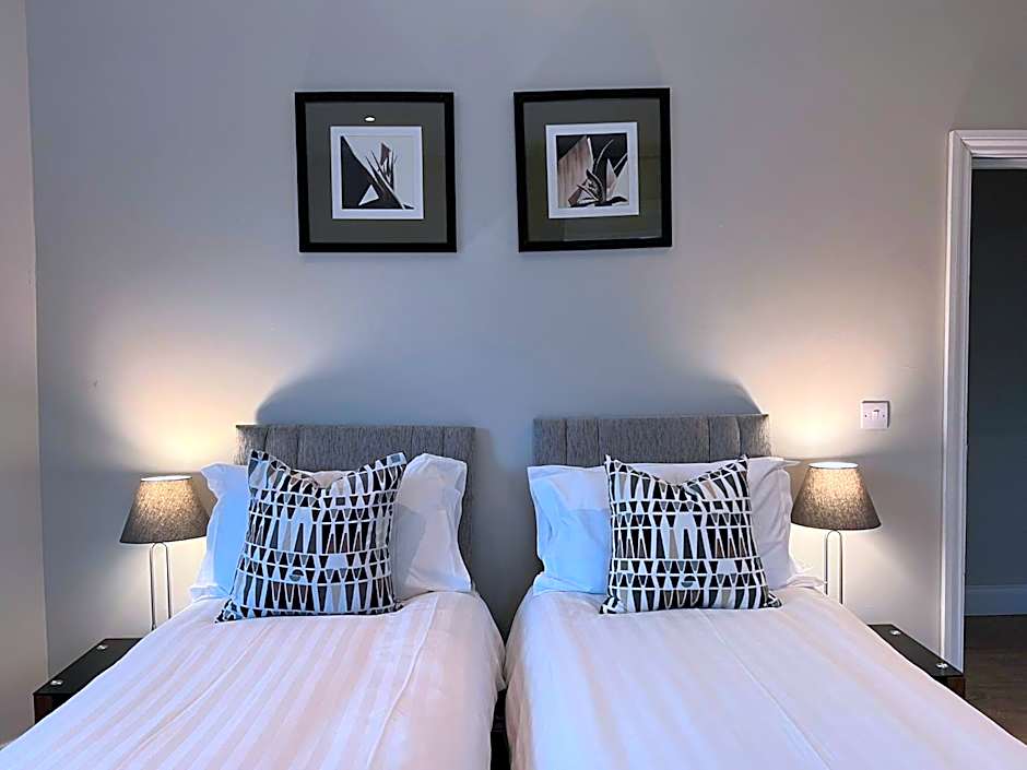 Orange Grove Hotel & Gardens