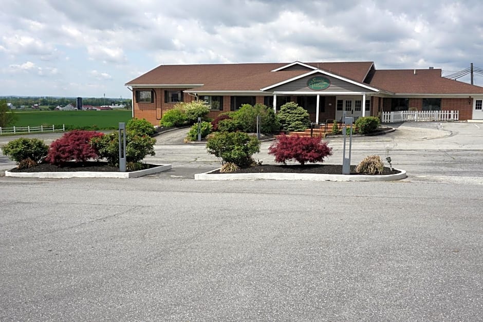 Harvest Drive Family Inn - Renovated Rooms