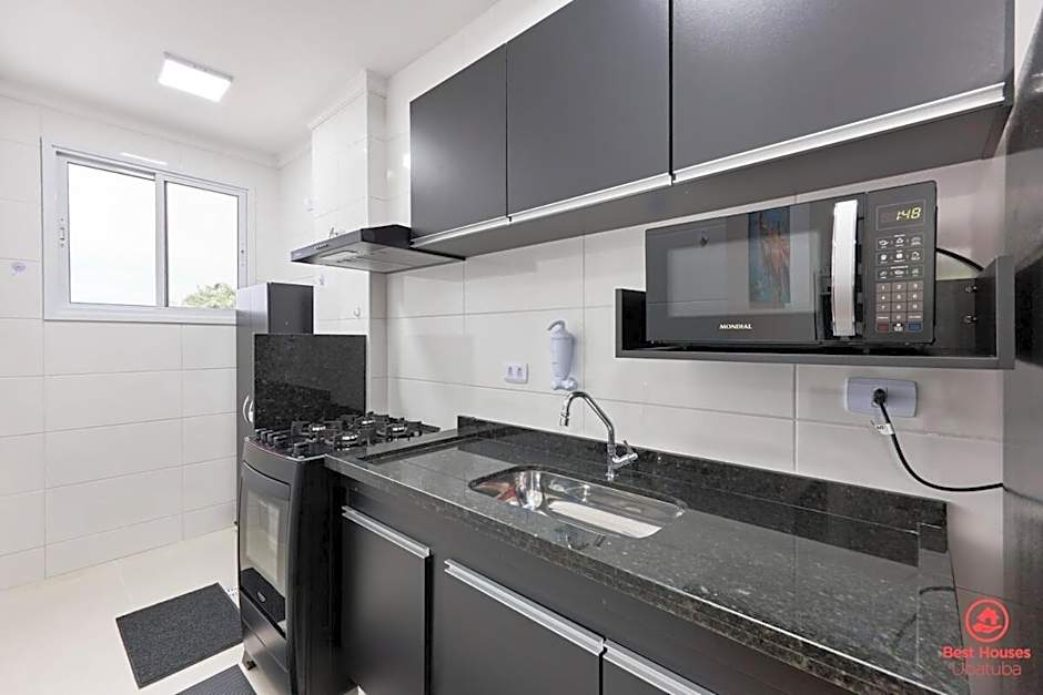 BH28: 1 Quadra d Praia, Ar, Churrasqueira, Piscina