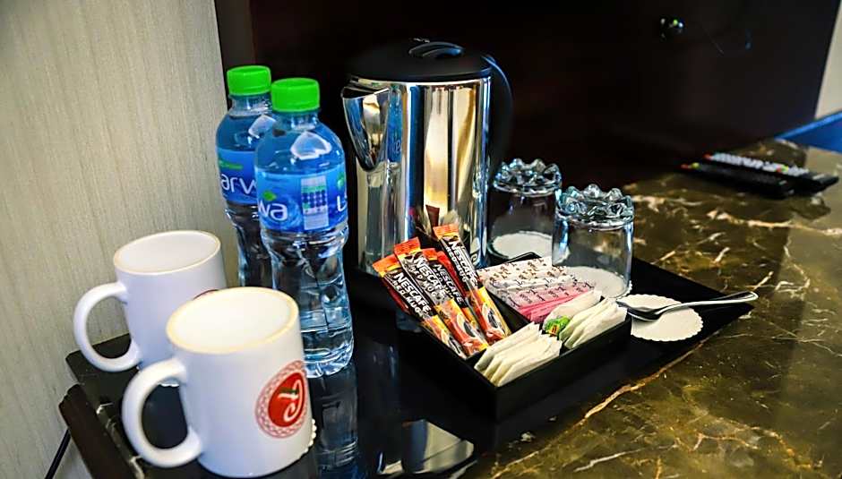 Ramee Guestline Hotel