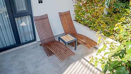 Deluxe Double or Twin Room with Garden View