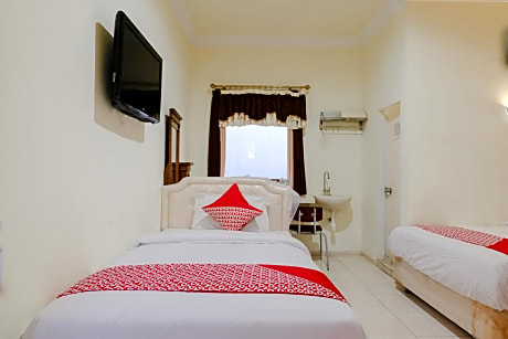 Family Room Standard