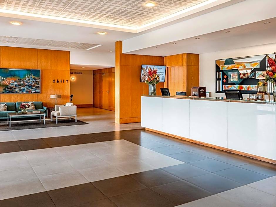 Mercure Lisboa Almada