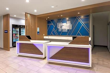 Holiday Inn Express & Suites - Hawaiian Gardens By IHG