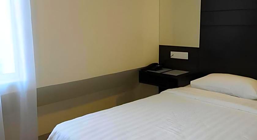 Cathay Hotel