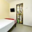 Super OYO 90562 J Hotel PJ