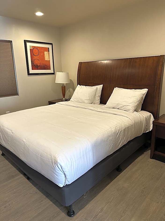 The GQ Extended Stay