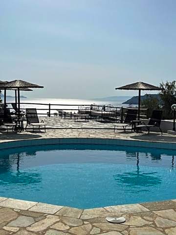 Thalia Bloom Villa Apartments