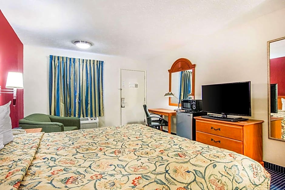 Rodeway Inn La Grange East