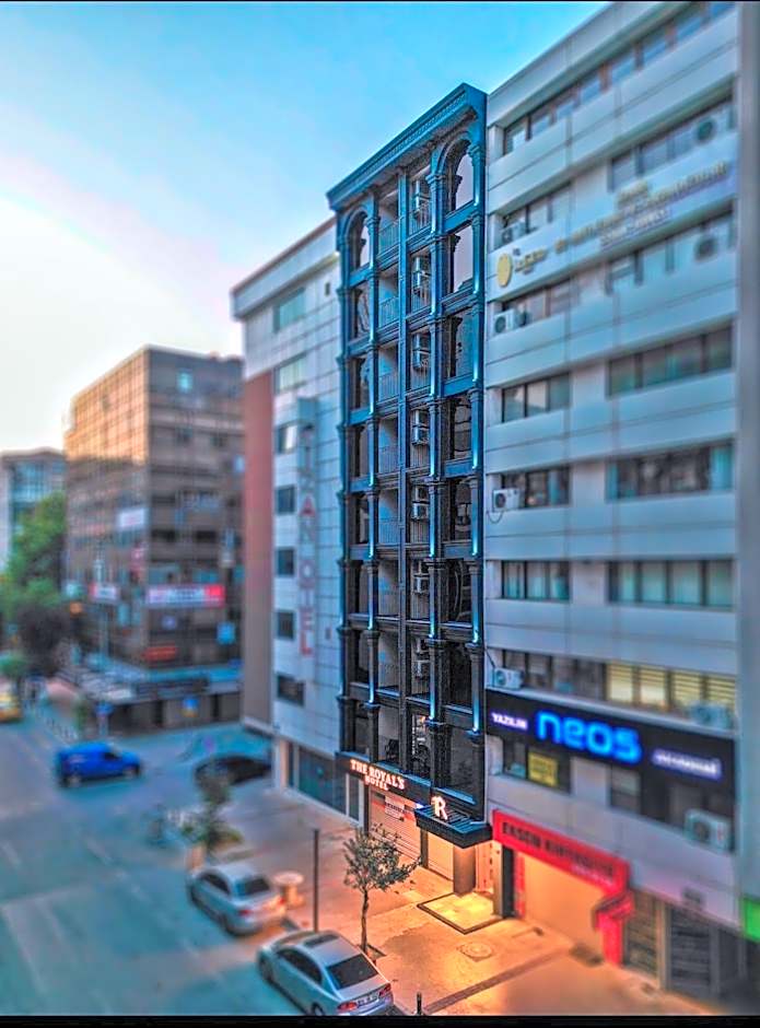 THE ROYALS HOTEL