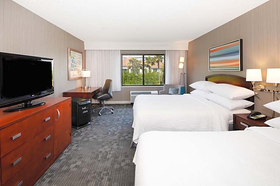 Courtyard by Marriott Oakland Airport