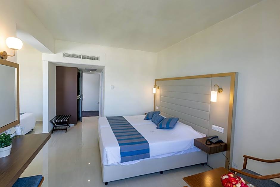 Iliada Beach Hotel