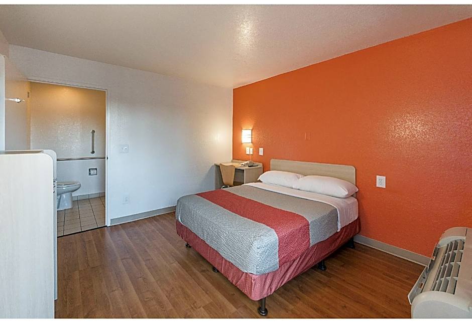 Motel 6-Mcallen, TX