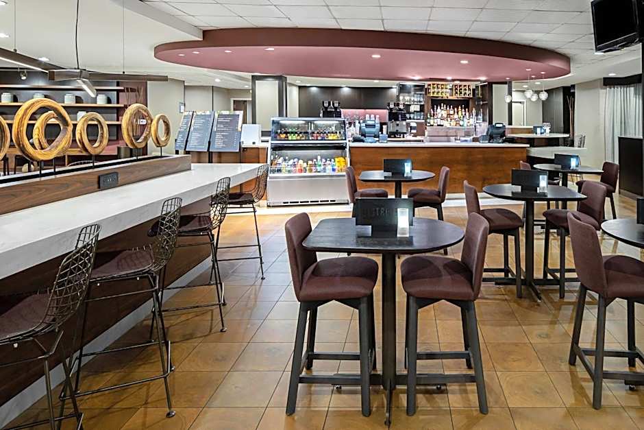 Courtyard by Marriott Los Angeles Pasadena/Old Town